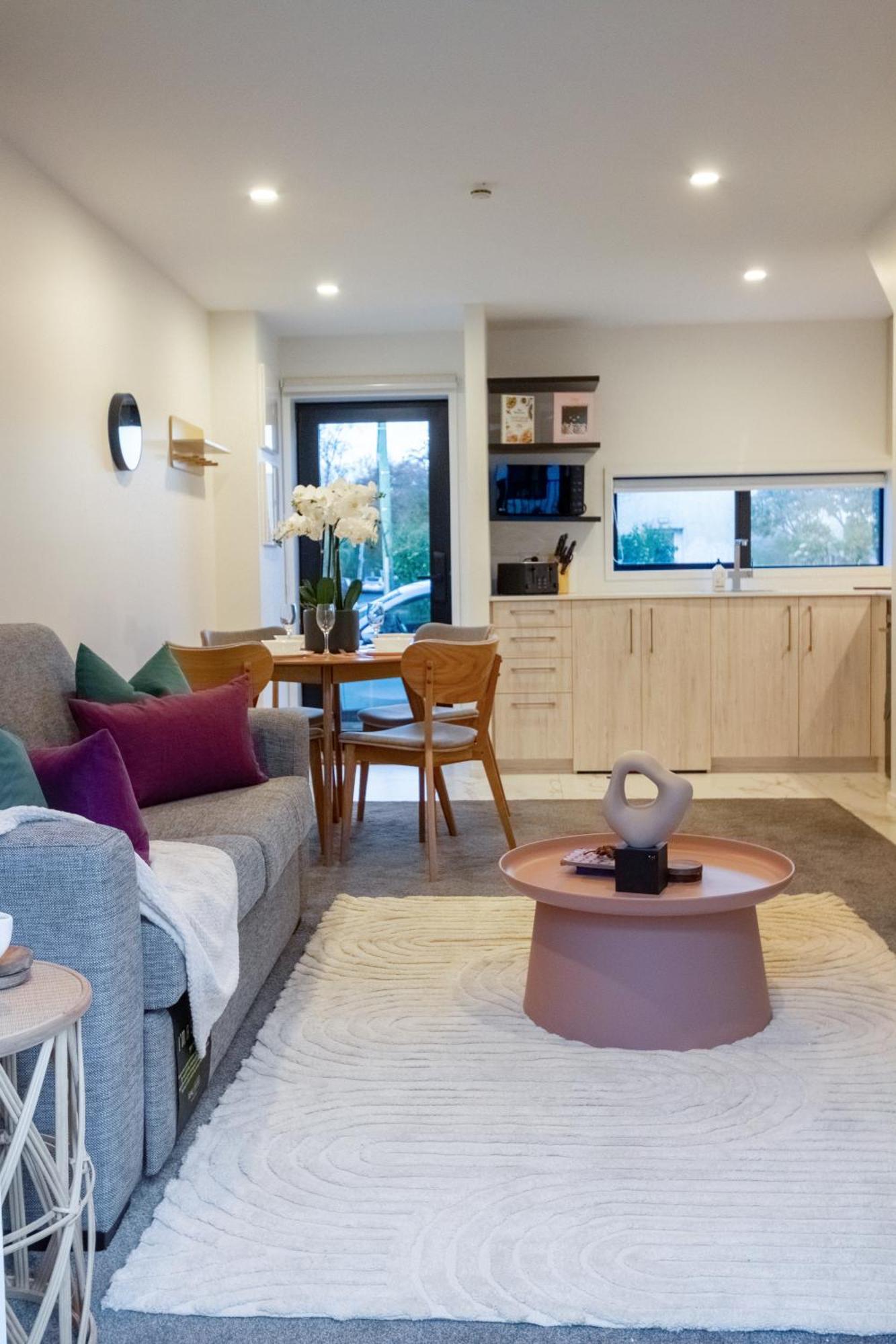 Urban Elegance - 2 Bed, 2 Bath In The Cbd Apartment Christchurch Bagian luar foto