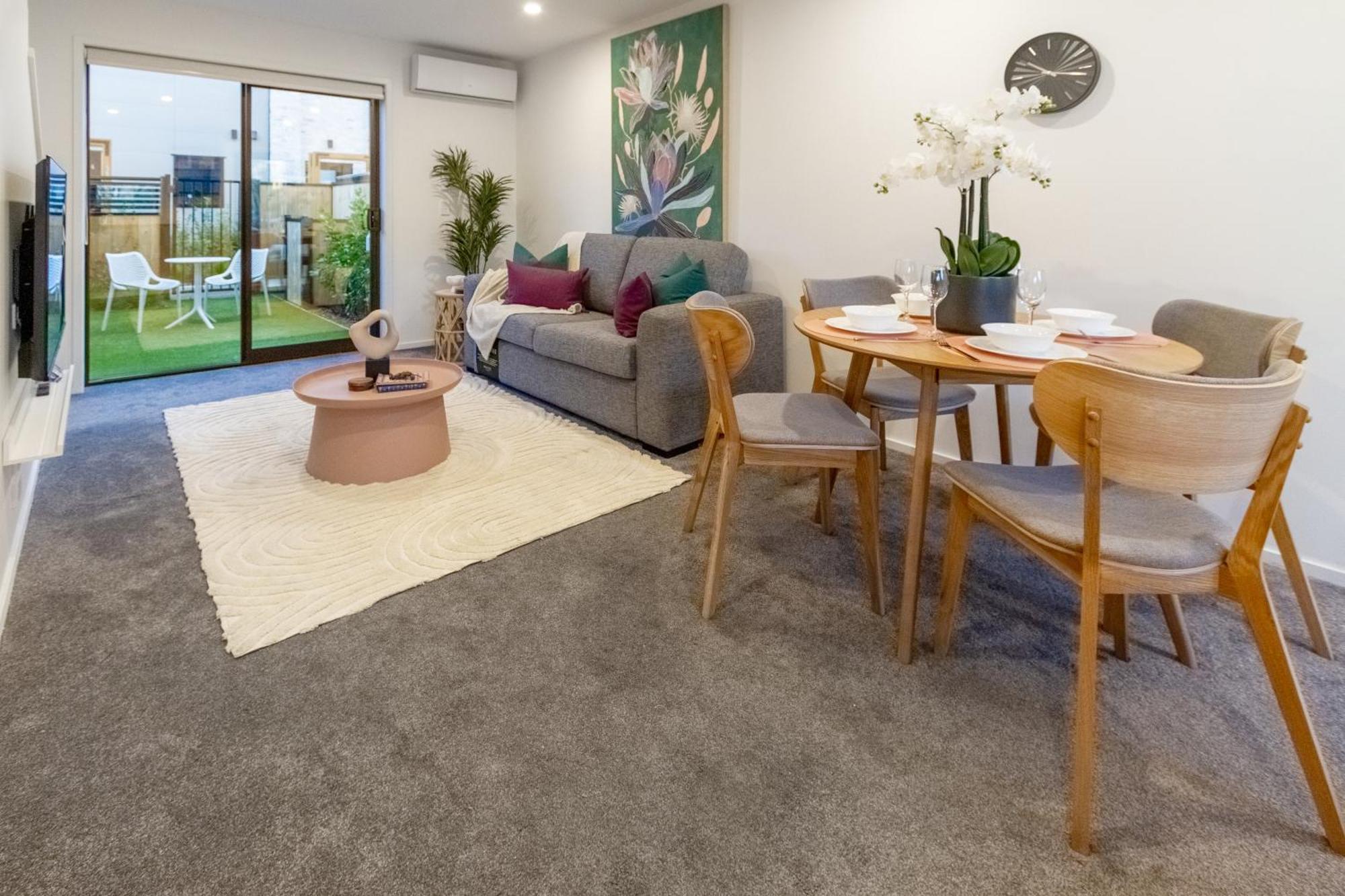 Urban Elegance - 2 Bed, 2 Bath In The Cbd Apartment Christchurch Bagian luar foto